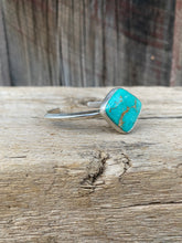 Load image into Gallery viewer, Tyrone Turquoise Cuff C0402