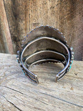 Load image into Gallery viewer, Vintage Cluster Cuff C0423
