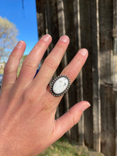 Load image into Gallery viewer, White Buffalo Ring R0415