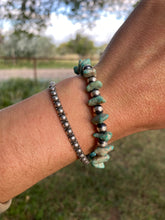 Load image into Gallery viewer, Campitos and Silver Stretchy Bracelet C0392