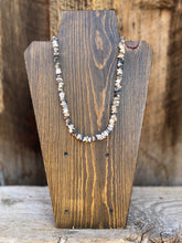 Load image into Gallery viewer, White Buffalo Necklace N0813