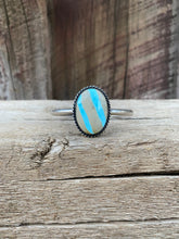 Load image into Gallery viewer, Royston Ribbon Cuff R0461