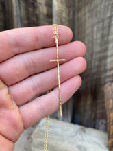 Load image into Gallery viewer, Cross Necklace N0676