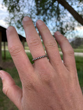 Load image into Gallery viewer, Bead Ring R0430