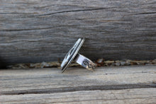 Load image into Gallery viewer, White Buffalo Ring R0444