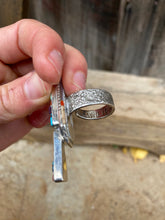 Load image into Gallery viewer, Vintage David Tune Ring R0495