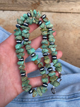 Load image into Gallery viewer, Campitos and Silver Necklace N0721