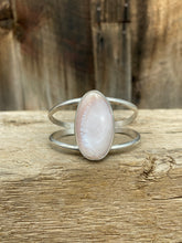 Load image into Gallery viewer, Pink Cuff C0410