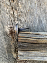 Load image into Gallery viewer, Chicken Track Ring Size 9 1/4 R0491