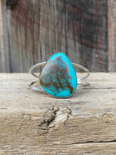 Load image into Gallery viewer, Tyrone Turquoise Cuff C0403