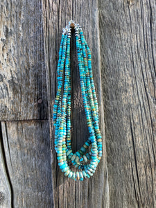 Graduated Turquoise Necklace N0641