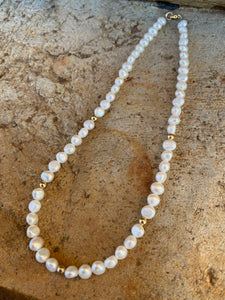 Pearl And Gold Necklace N0564