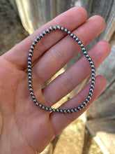 Load image into Gallery viewer, 3mm Sterling Pearl Stretch Bracelet C0225