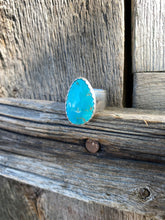 Load image into Gallery viewer, Turquoise Ring Size 8 R0473