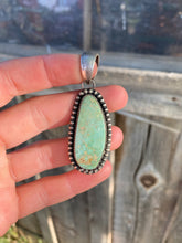 Load image into Gallery viewer, Carico Lake Pendant