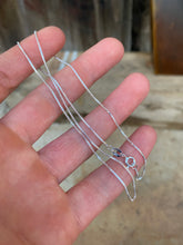 Load image into Gallery viewer, Sterling Silver 18” Box Chain N0382