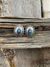 Load image into Gallery viewer, Turquoise Concho Earrings E0207