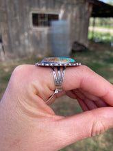 Load image into Gallery viewer, Vintage Ring Size 7.5