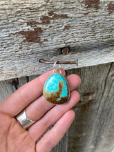 Load image into Gallery viewer, Turquoise Pendant