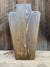 Load image into Gallery viewer, Pearl Lariat Necklace
