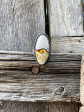 Load image into Gallery viewer, Chicken Track Ring Size 8 3/4 R0420