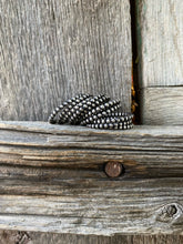 Load image into Gallery viewer, Bead Ring R0430