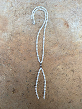 Load image into Gallery viewer, Pearl Bolo N0901