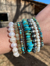 Load image into Gallery viewer, Turquoise Stretch Bracelet C0229