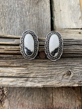 Load image into Gallery viewer, White Buffalo Earrings E0201