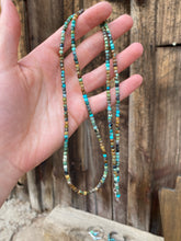 Load image into Gallery viewer, Turquoise Square Bead Necklace