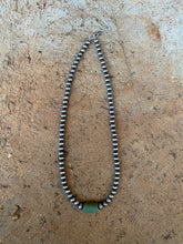 Load image into Gallery viewer, Green Barrel Necklace N0917