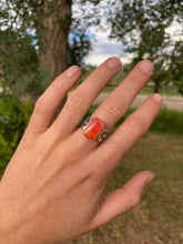 Load image into Gallery viewer, Orange Spiny Oyster Ring
