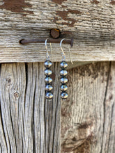 Load image into Gallery viewer, 6mm Sterling Pearl Earrings E0063