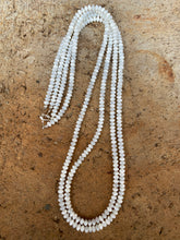 Load image into Gallery viewer, Mother of Pearl Necklace N0667