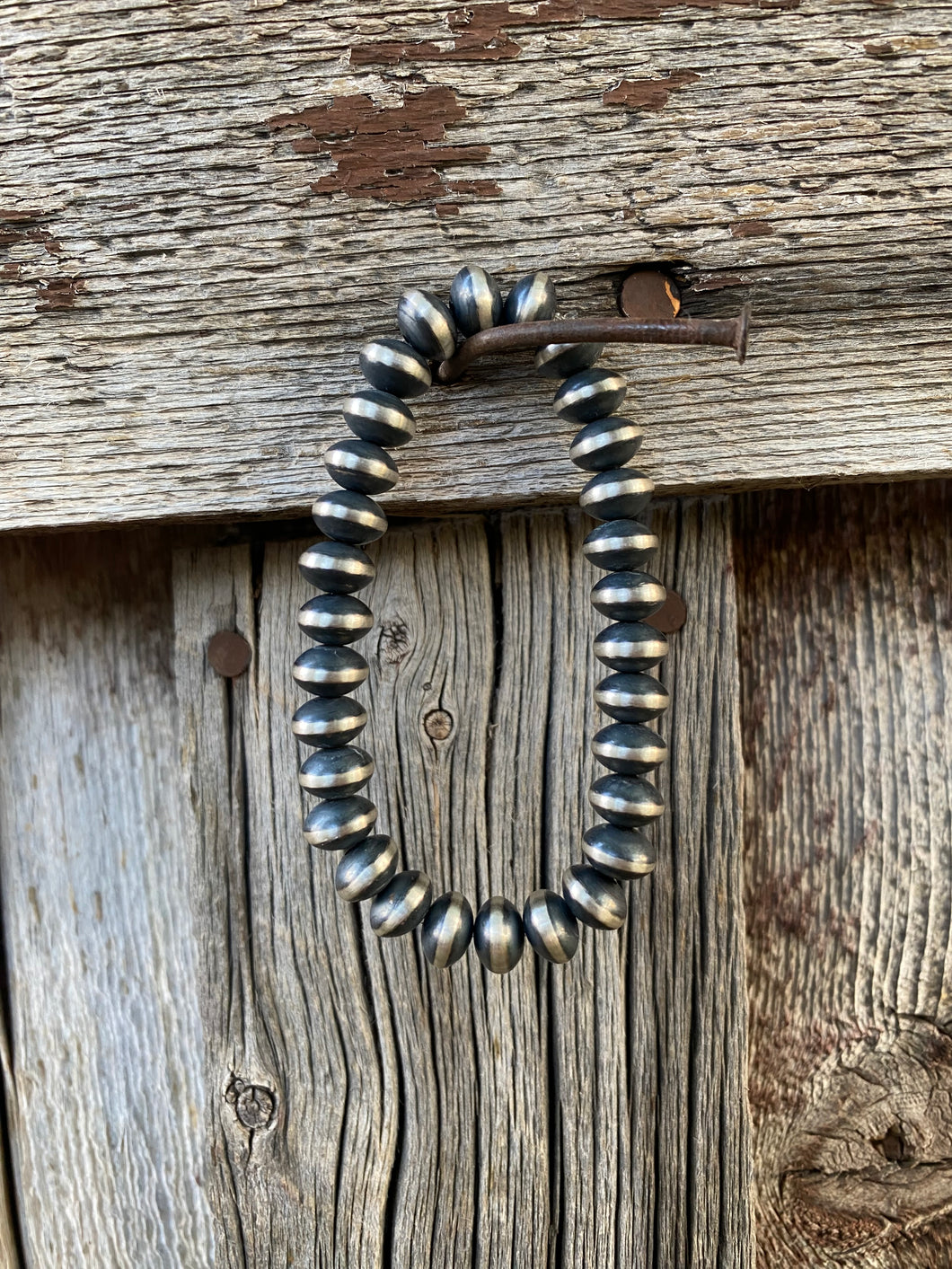 9mm Silver Saucer Stretchy Bracelet