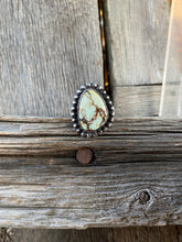 Load image into Gallery viewer, Aloe Variscite Ring Size 7 R0322
