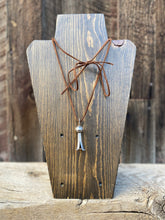 Load image into Gallery viewer, Vintage Blossom Necklace N0737