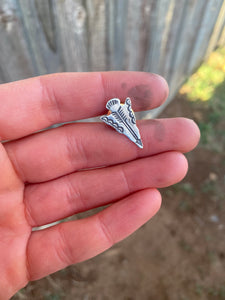 Arrow Head Pin