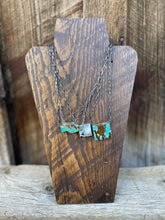 Load image into Gallery viewer, Number 8 Bar Necklace N0628