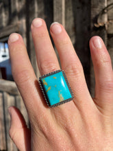 Load image into Gallery viewer, Kingman Turquoise Ring Size 8.5 R0255