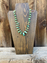 Load image into Gallery viewer, Vintage Turquoise Necklace