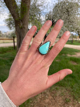 Load image into Gallery viewer, Turquoise Ring Size 8 R0411