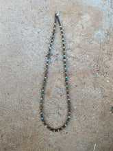 Load image into Gallery viewer, Green Turquoise Necklace