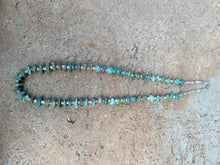 Load image into Gallery viewer, Green Turquoise Necklace