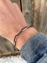 Load image into Gallery viewer, Paperclip Chain Bracelet C0417