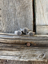 Load image into Gallery viewer, Silver Cross Ring R0431