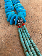 Load image into Gallery viewer, Vintage Jackla Necklace