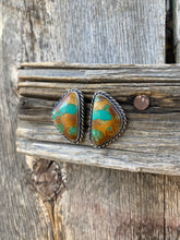 Load image into Gallery viewer, Royston Earrings E0300