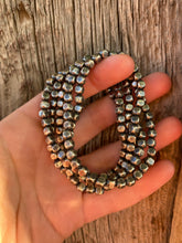 Load image into Gallery viewer, 4mm Box Pearl Bracelet C0395