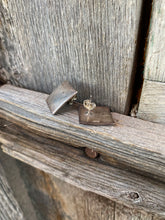 Load image into Gallery viewer, Vintage Sterling Earrings E0263